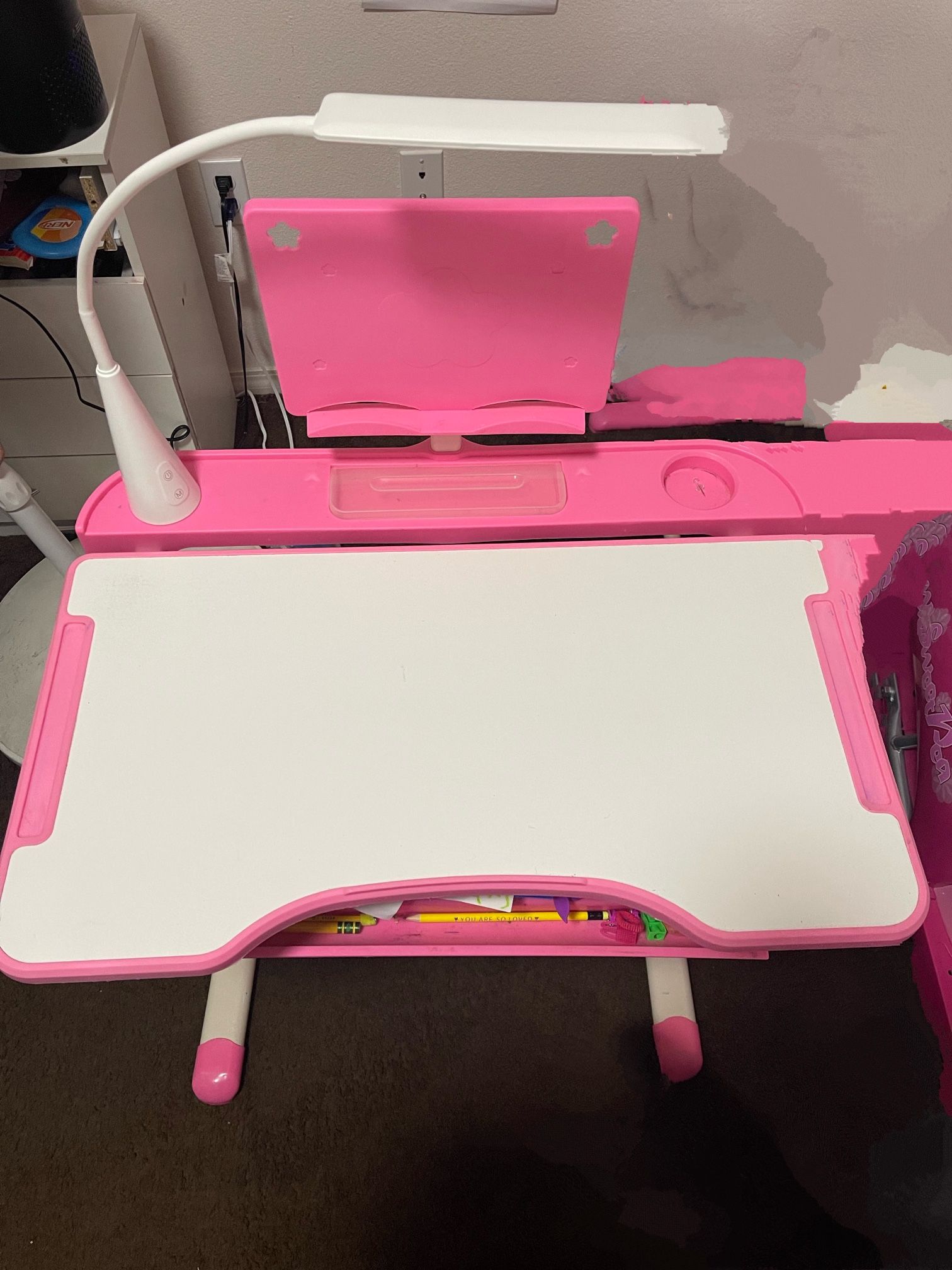 Girls Pink Desk