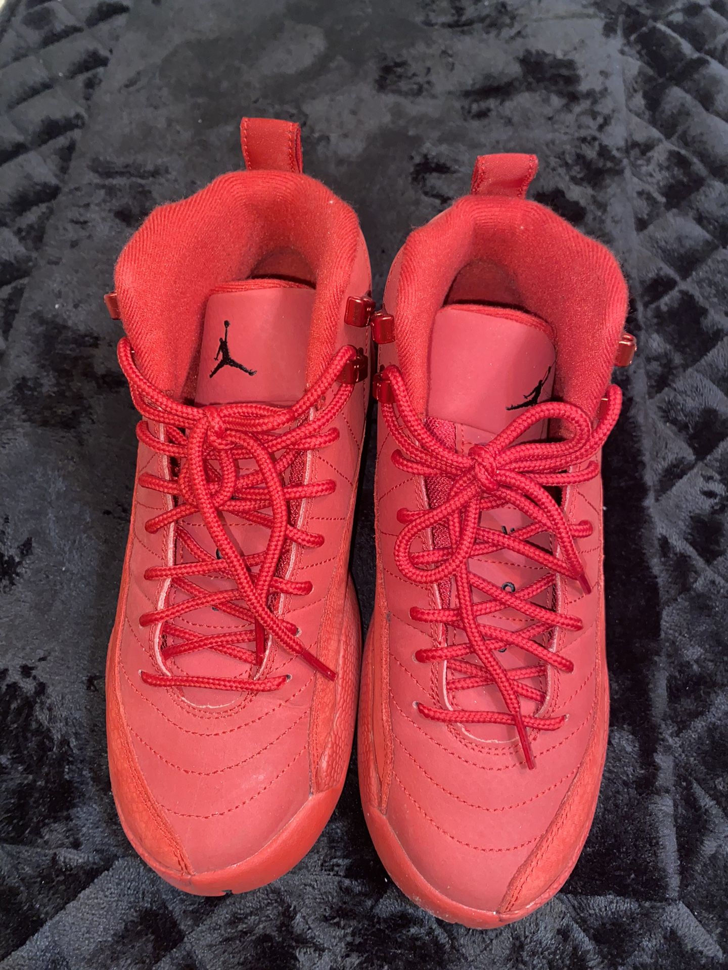 Red Jordan Retro 12