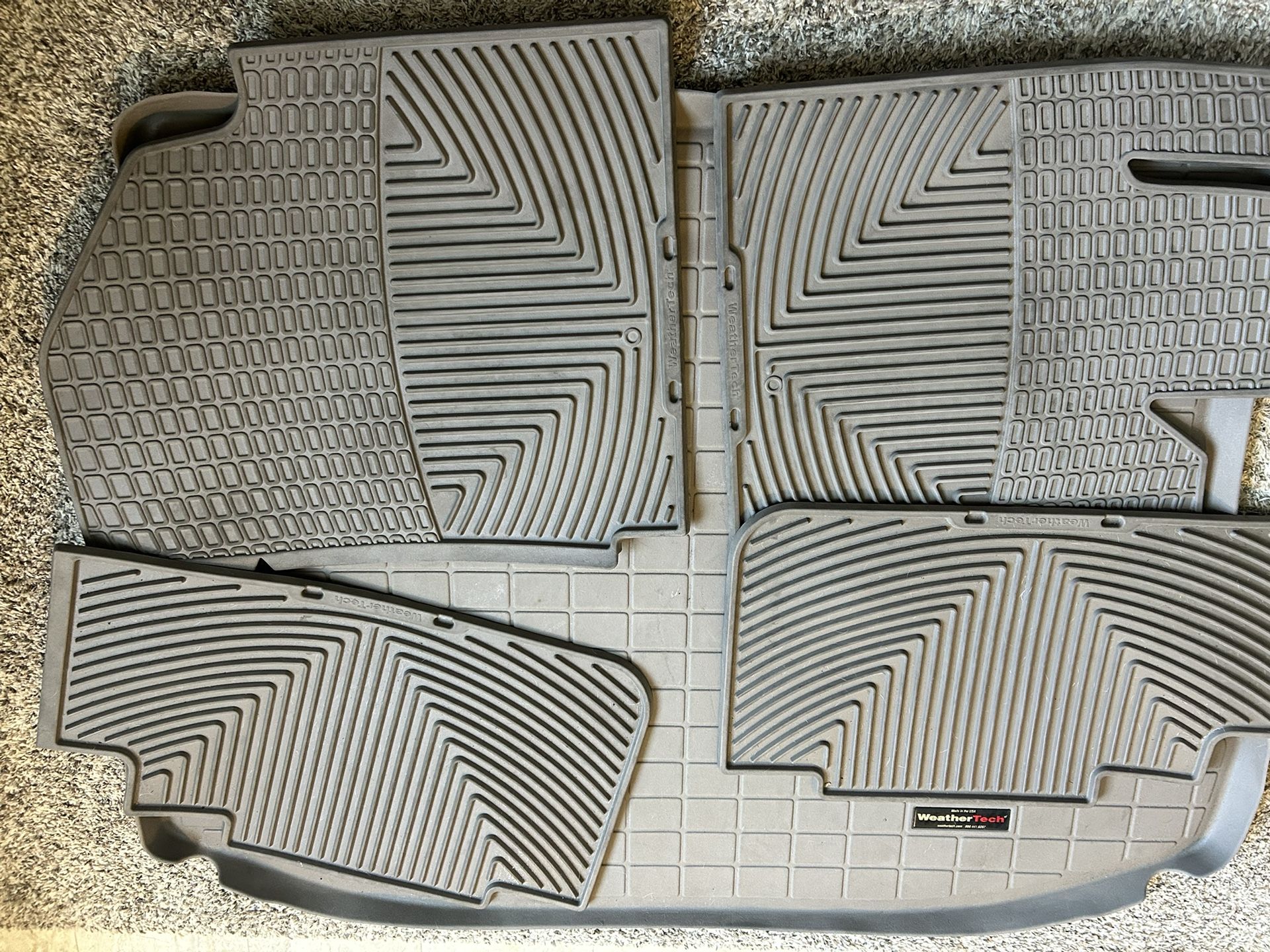 WeatherTech Floor Mats - Cadillac SRX (2010-2016)