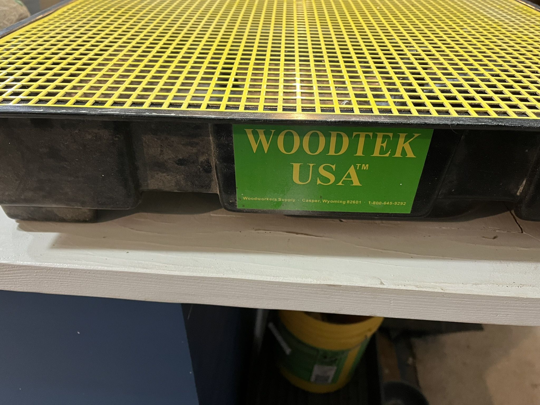 Down Draft Table