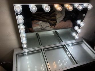 Impressions Hollywood Vanity Mirror with Lights and Storage