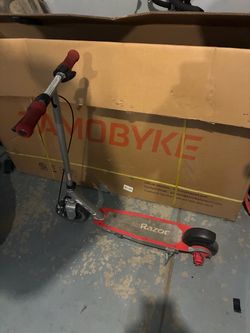 Razor Electric Scooter Red and Gray