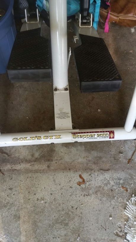 Gold's gym stepper 2000 sale