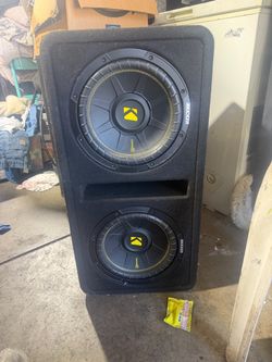 Kicker CompC Dual Subwoofer Enclosure