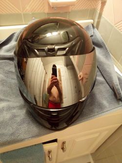 Men's Medium Black  Motorcycle Helmet