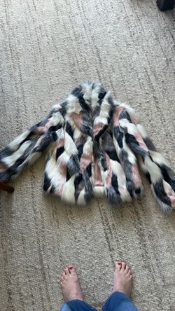 Women’s faux fur coat