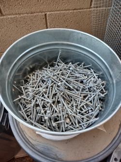 16d Galvanized Nails 