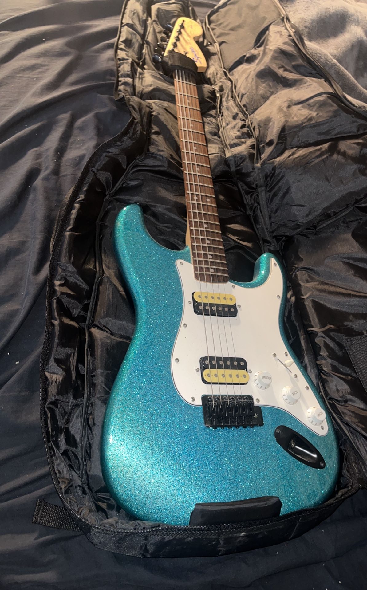 Squier By Fender Strat Electric Guitar