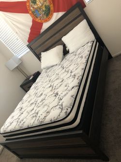 Bedroom set