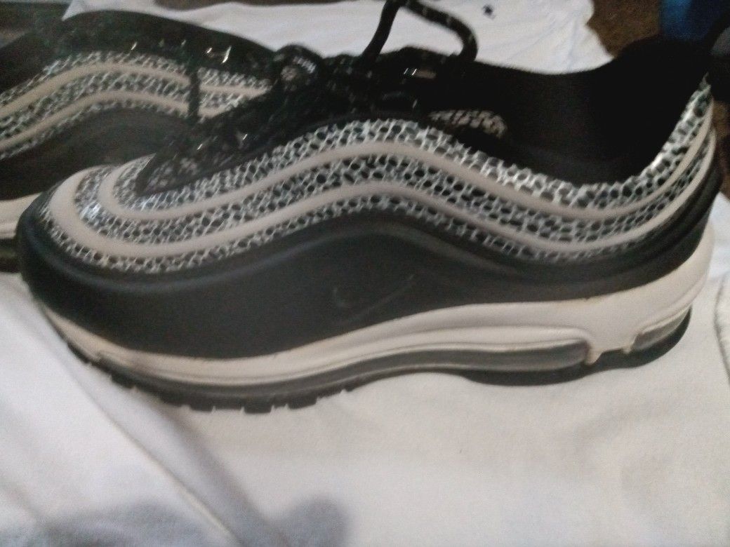 Nike Air Max 97 SE Size 9.5 Safari Black Phantom White