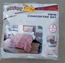 POKÉMON TWIN SIZE REVERSIBLE COMFORTER SET