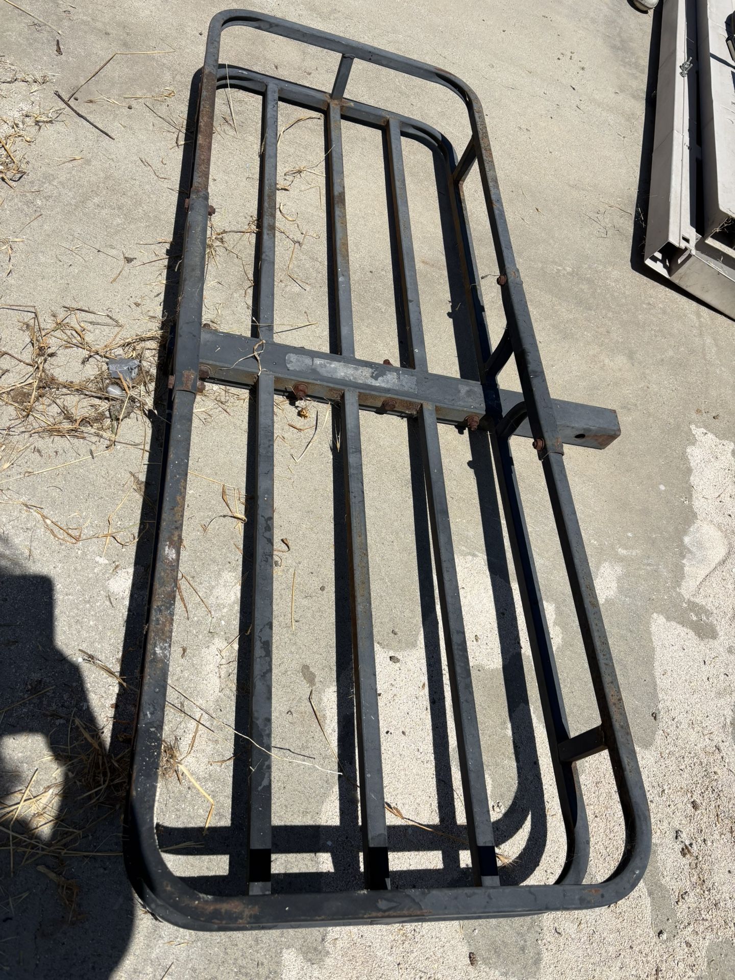 Tailgate rack