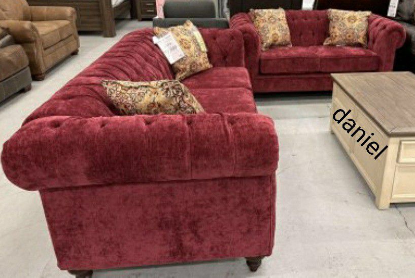 Brooks Sofa and Loveseat/England Furniture/Brand New Large Comfy Red Couch  