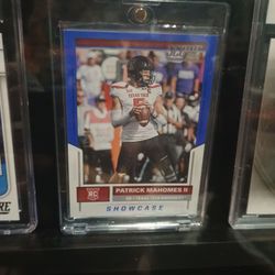 Score Patrick Mahomes II Rookie Card Texas Tech Showcase 30/99 Short Print - Raw Candidate