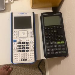 2 Graphic Calc For Sale