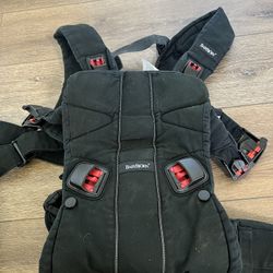 Baby Bjorn Carrier 