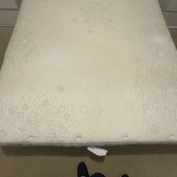 Airloom Plush Queen Mattress And Box Spring