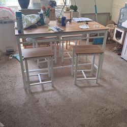 Small apartment dining table