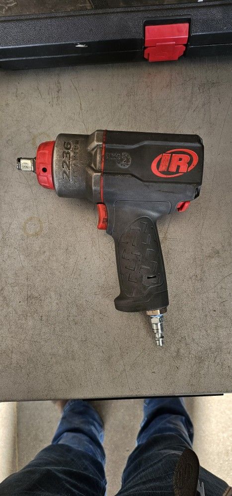 IR Phenomatic Impact Gun with interchangeable anvils