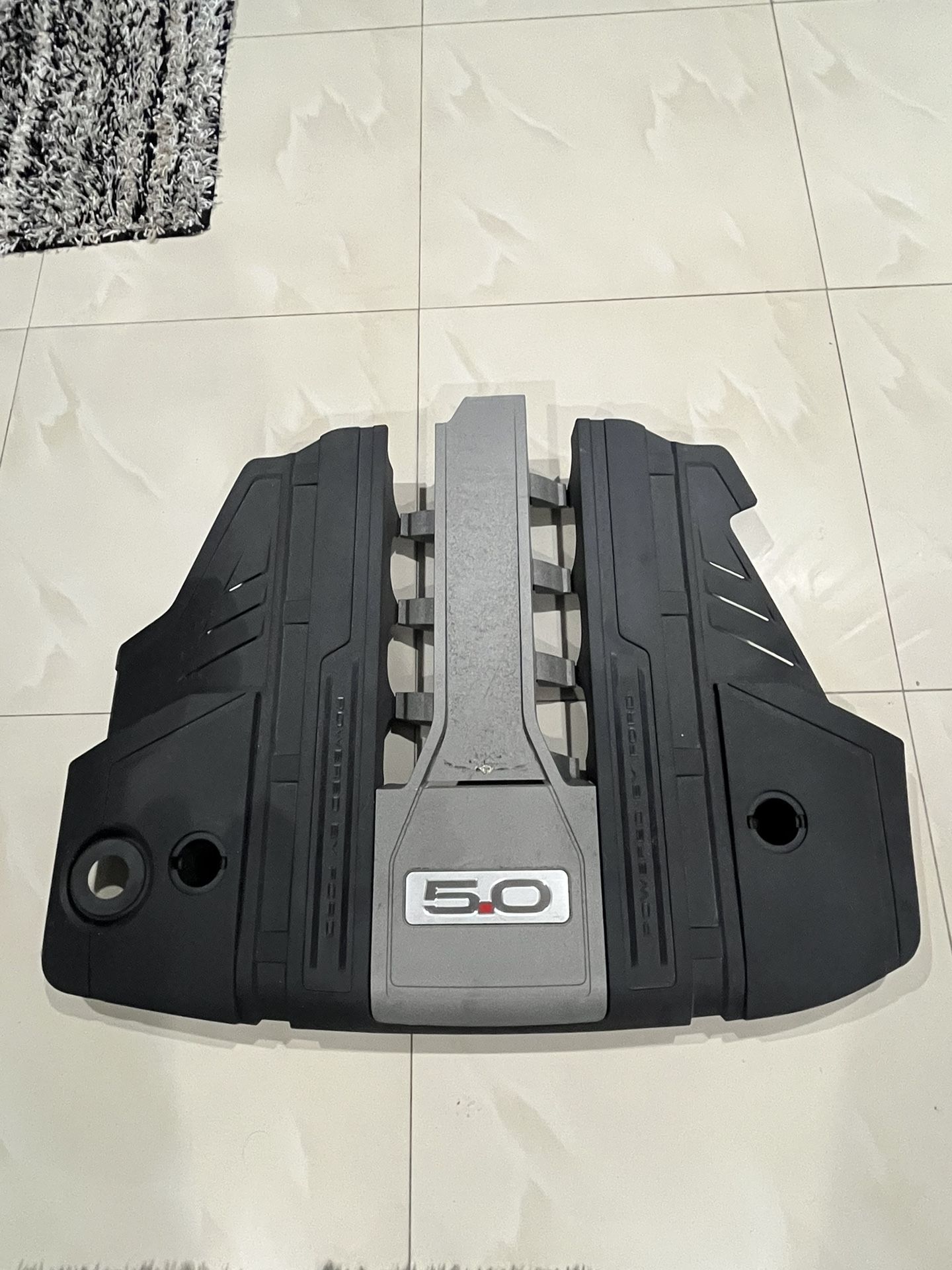 2018 ford mustang gt engine cover