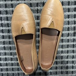 Size 9 $10