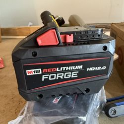 Milwaukee M18 FORGE BATTERY 12.0