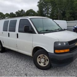Chevrolet Cargo  Van 2500 