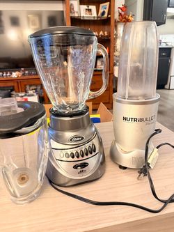 $50 por los 2 Licuadora Oster con extra vaso y Nutribullet Prime En buen estado