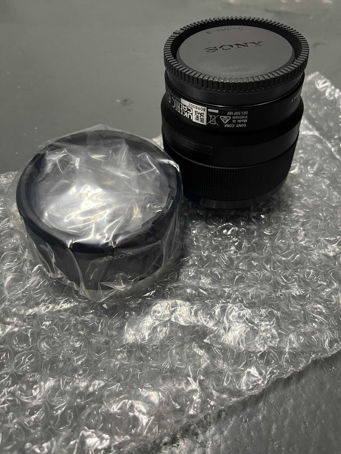 SONY FE 50MM F1.8 / SEL50F18F for Sale in Miami Beach, FL