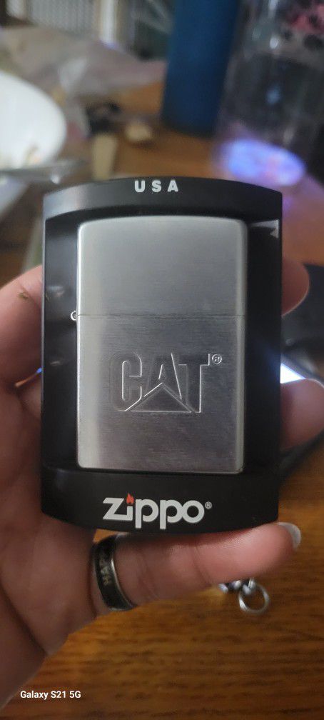 Zippo CATerpillar Brand New Never Used