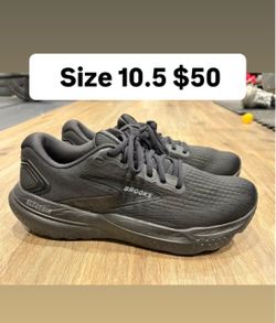 Brooks running shoes size 10.5 men