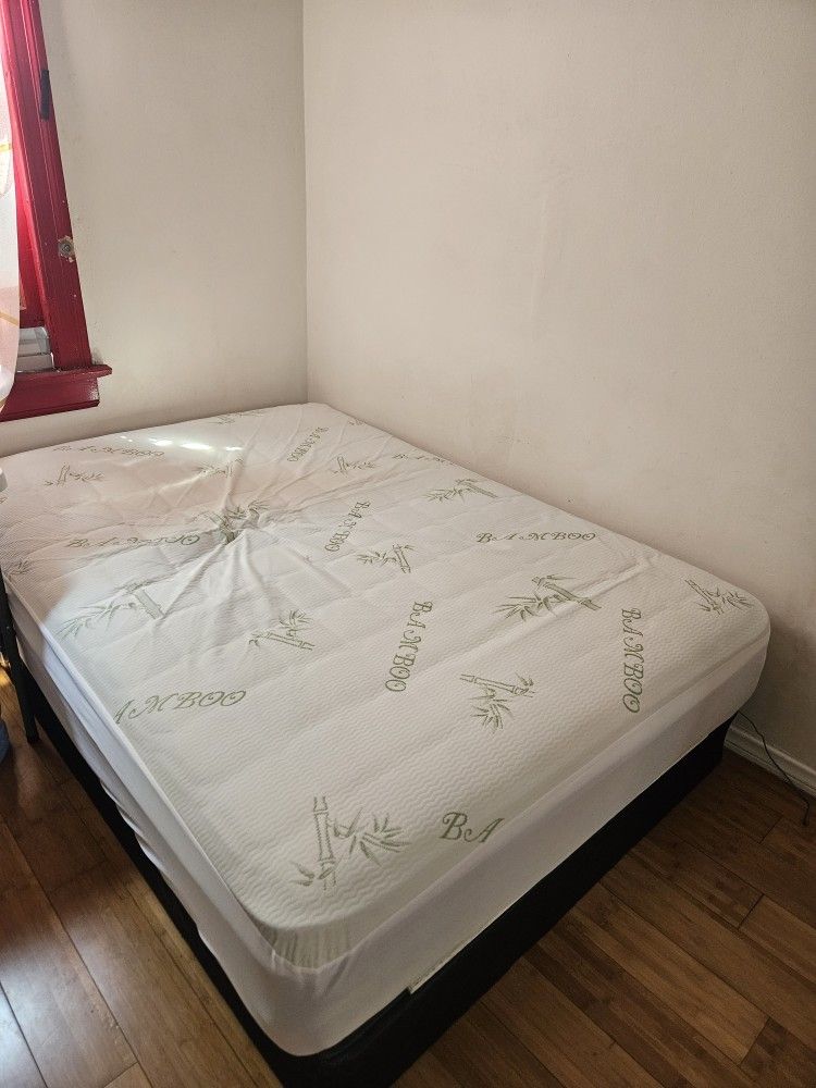 Full Size Mattress And Box Spring