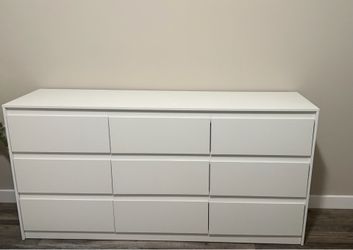 9 Drawer Dresser for Bedroom with Deep Drawers, Large Floor Wood Dressers & Chest of Drawers ,