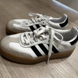 Free - Used Adidas Sambae Sneakers Women’s 6