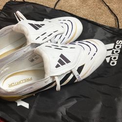 ADIDAS PREDATOR ACCURACY + FG SIZE 9