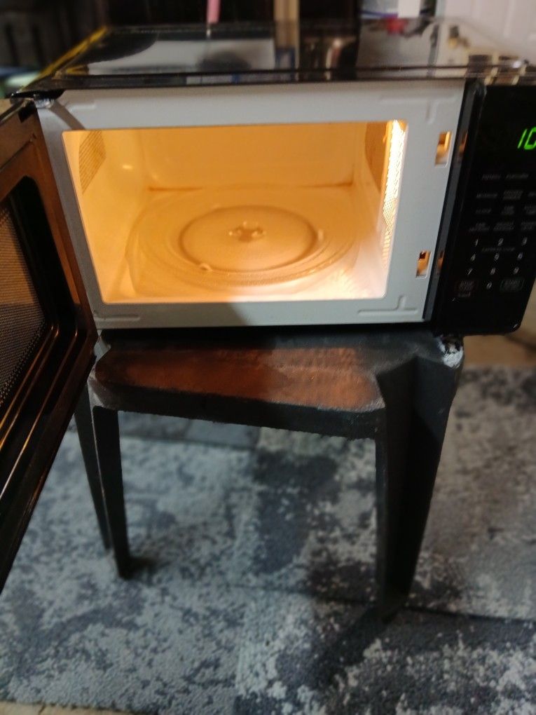 Microwave