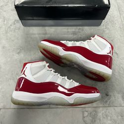 Jordan 11 Retro Cherry (USED)