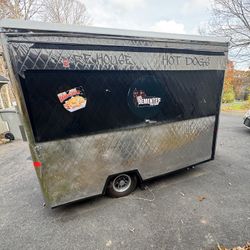 Food Trailer  Bristol, Connecticut Location