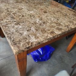 Price Reduction!!!   Granite Top Table With 6 Chairs