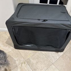 Top paw indoor top outdoor portable crate assembly