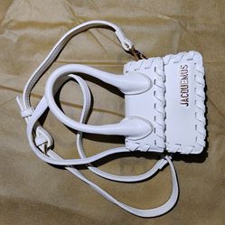 Jacquemus chiquito white hand bag