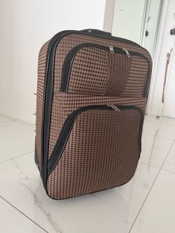 20x35x46 cm Brown Carry-On Rolling Suitcase – Expandable Travel Luggage