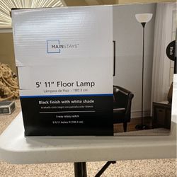 Mainstay 5’ 11” Floor Lamp 