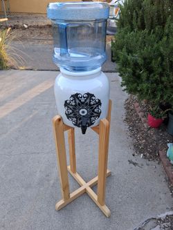 Ceramic Water Dispenser and Stand