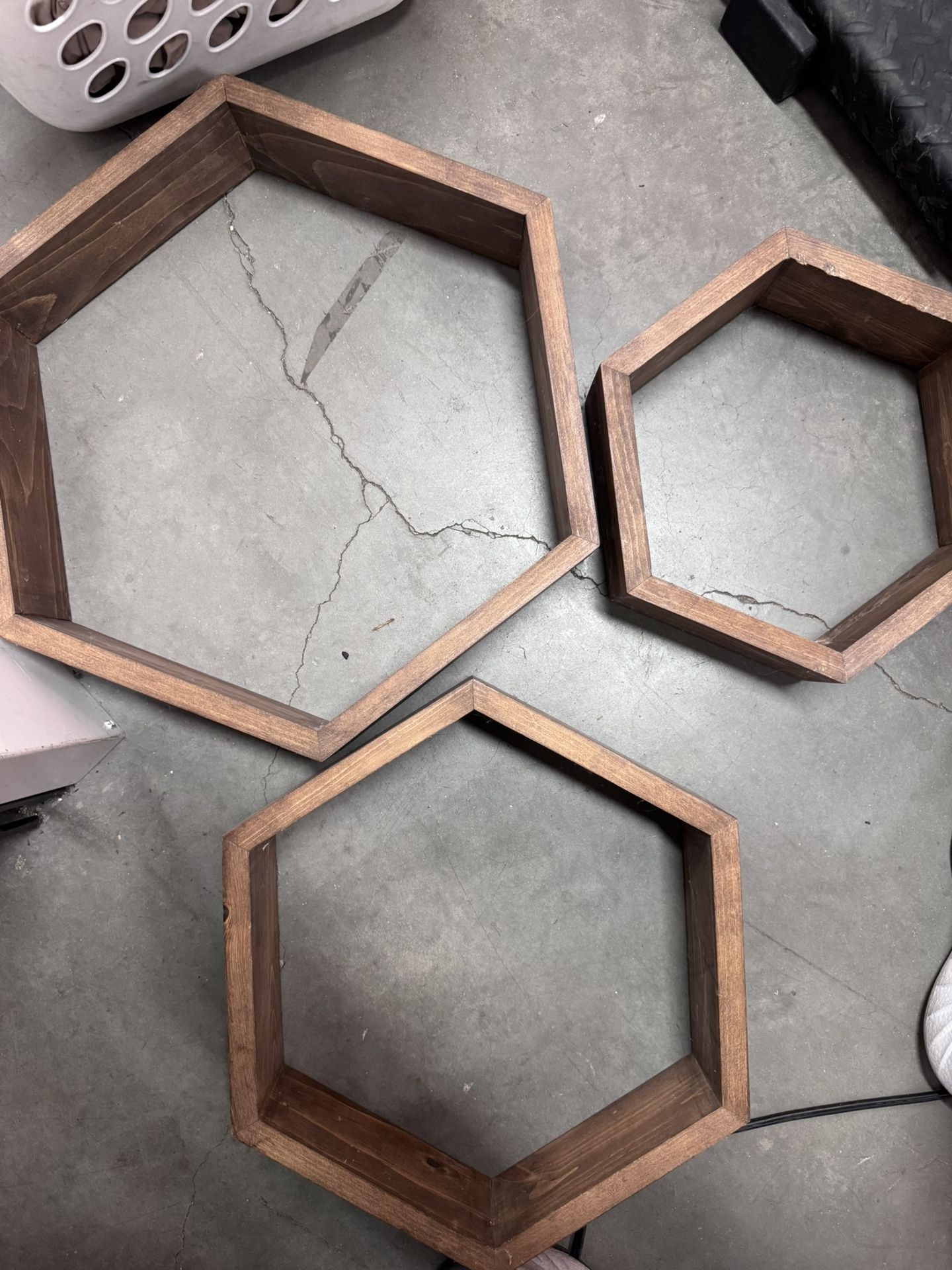 Decorative Wood Shelves 