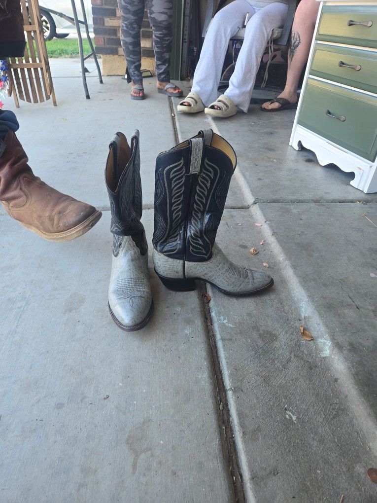 Womens Cowboy Boots