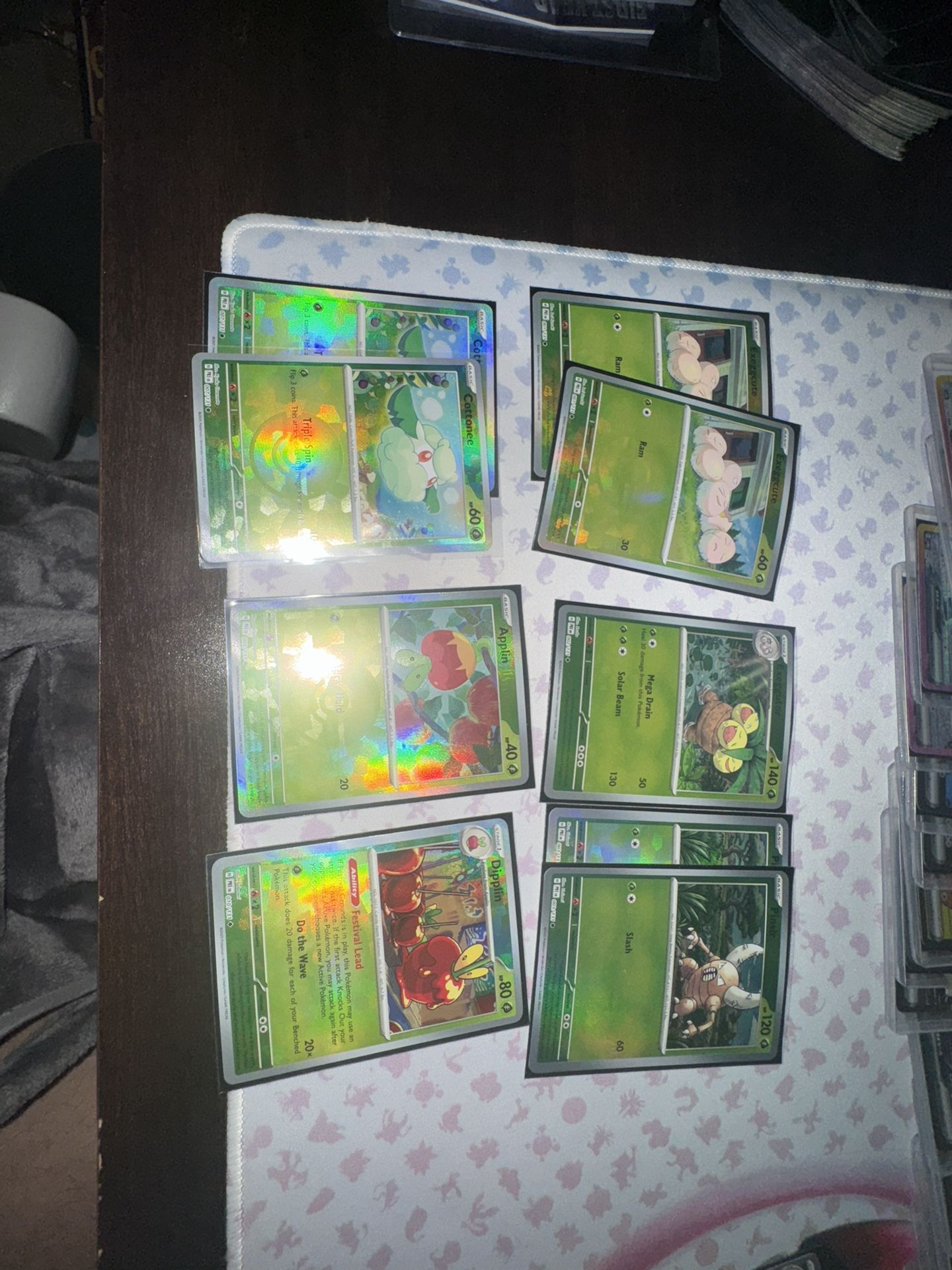 Prismatic Evolutions Poké Balls