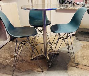 ✨Retro bar height table and chairs ✨