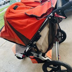 Double Stroller Great Condition 