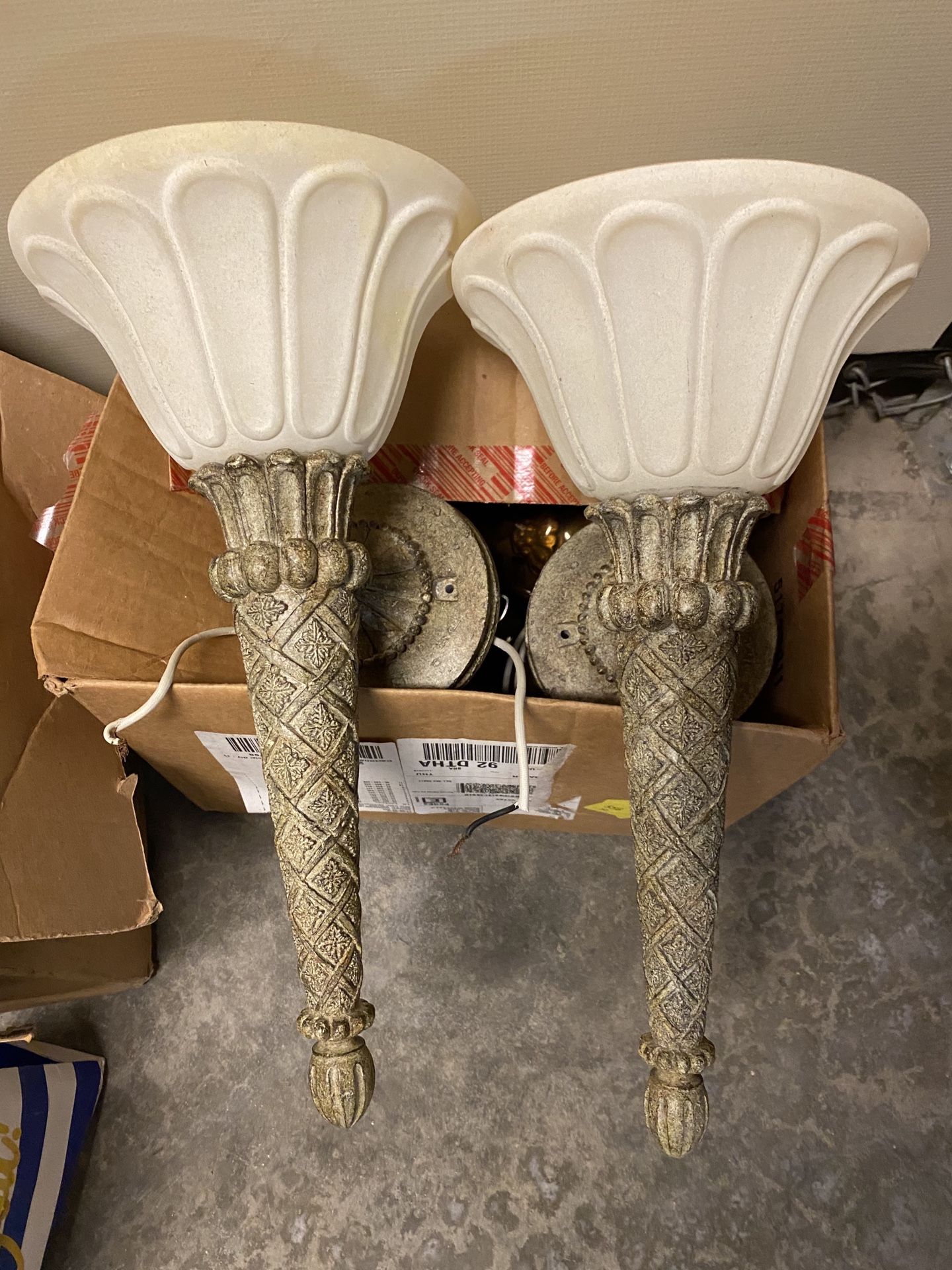 Lighting fixtures classic look